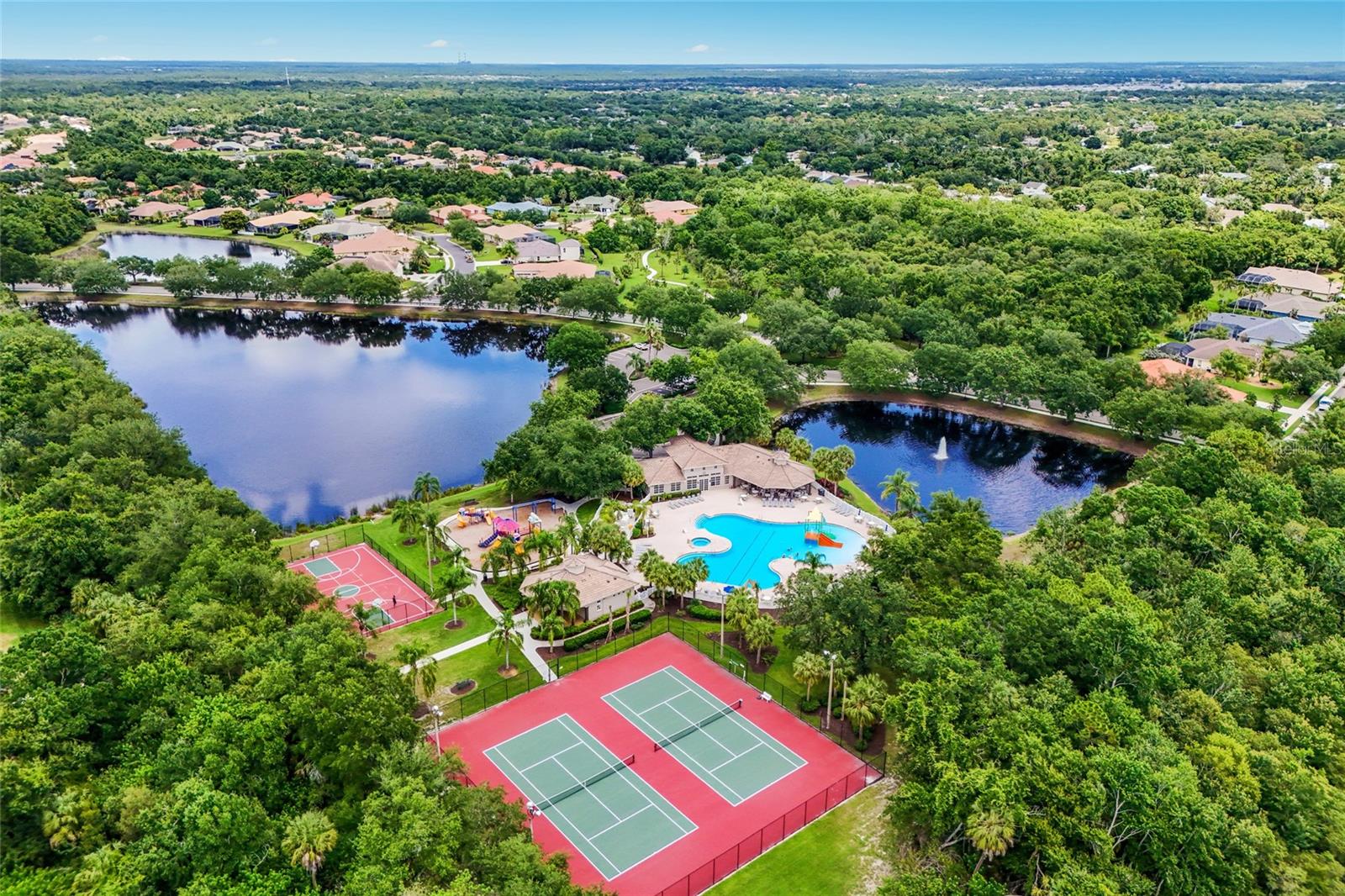 248 Dahlia Ct, Bradenton, FL 34212