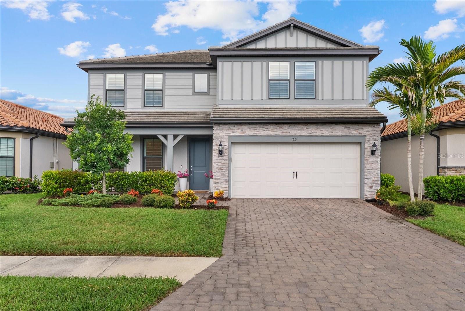 725 Gadwall Ct, Bradenton, FL 34212