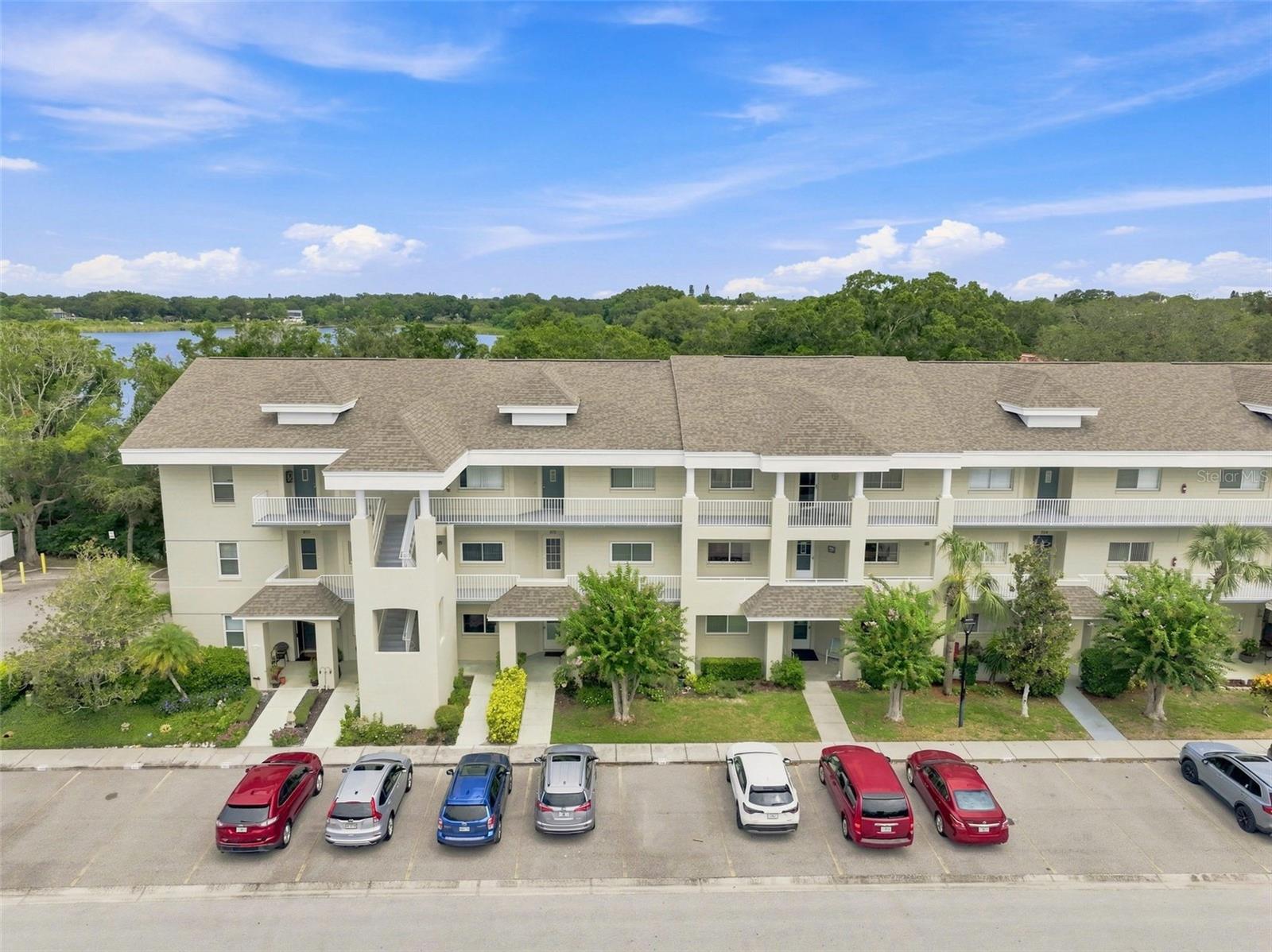 2210 Utopian Dr E #203, Clearwater, FL 33763