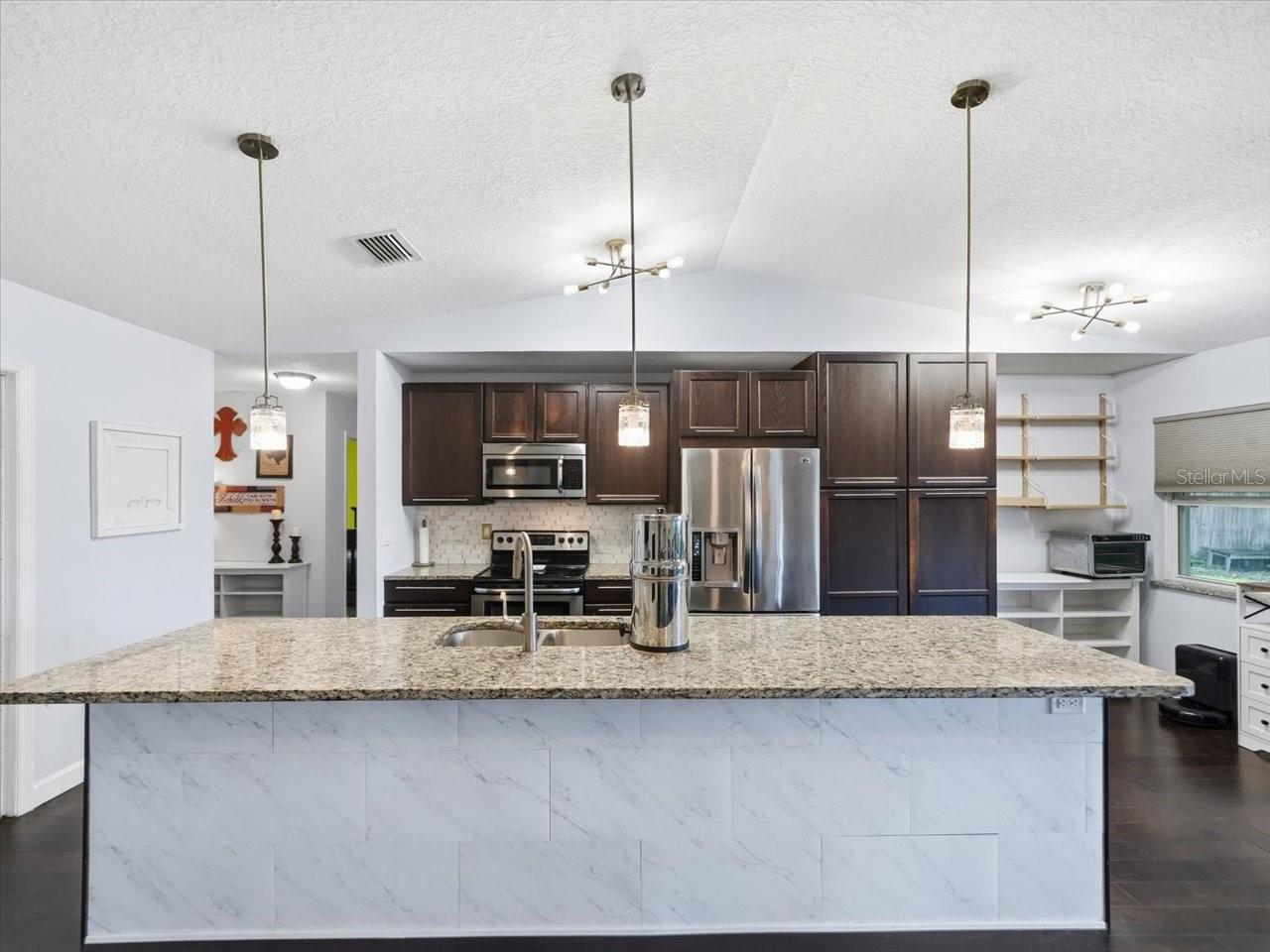 7024 124th Ter, Largo, FL 33773