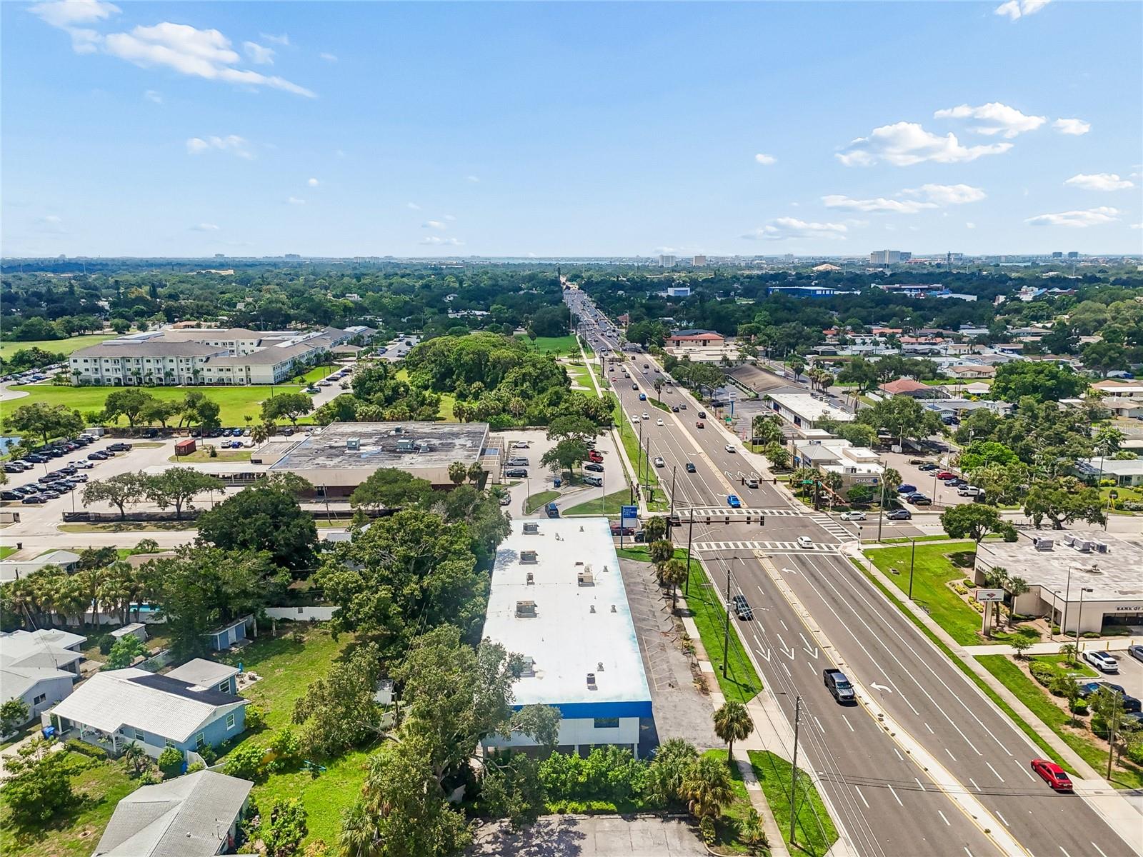1301 66th St N, St Petersburg, FL 33710