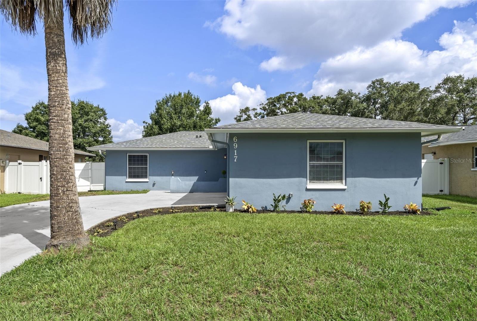 6917 Dunnett Ave N, St Petersburg, FL 33709