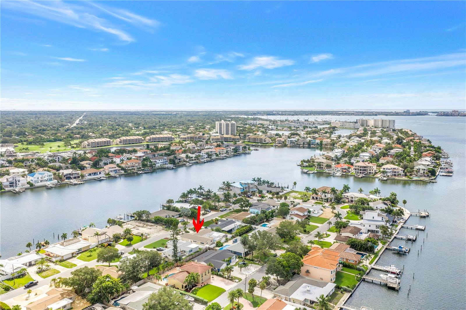 2053 Dolphin Blvd S, St Petersburg, FL 33707