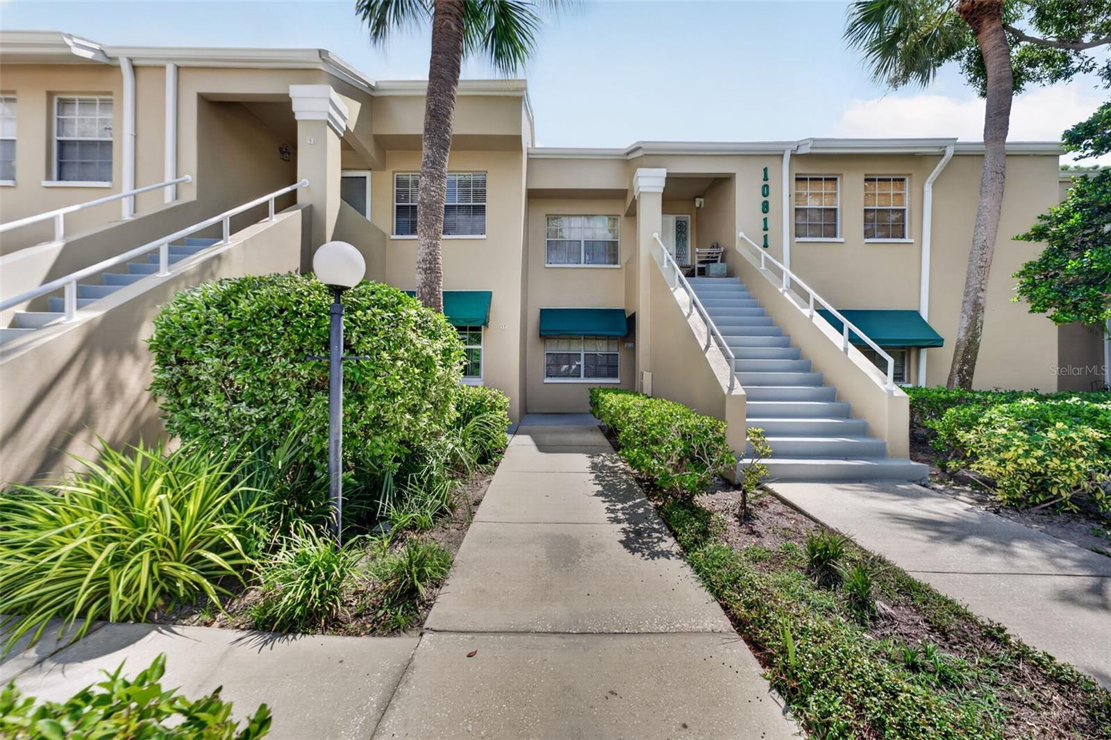 10811 Indian Hills Ct #37, Seminole, FL 33777