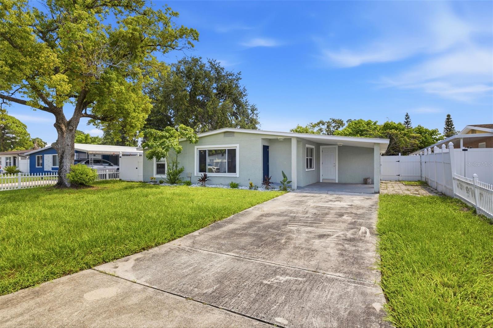 7806 Tanglewood Ln, Tampa, FL 33615
