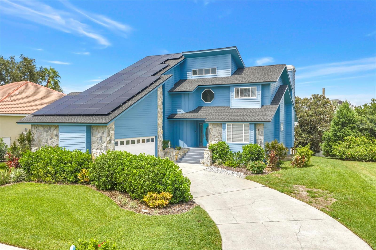 2111 Harbour Watch Dr, Tarpon Springs, FL 34689