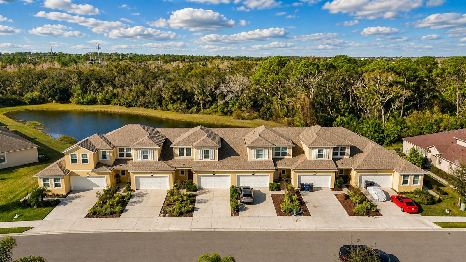 5658 Silverbridge Trl, Bradenton, FL 34211