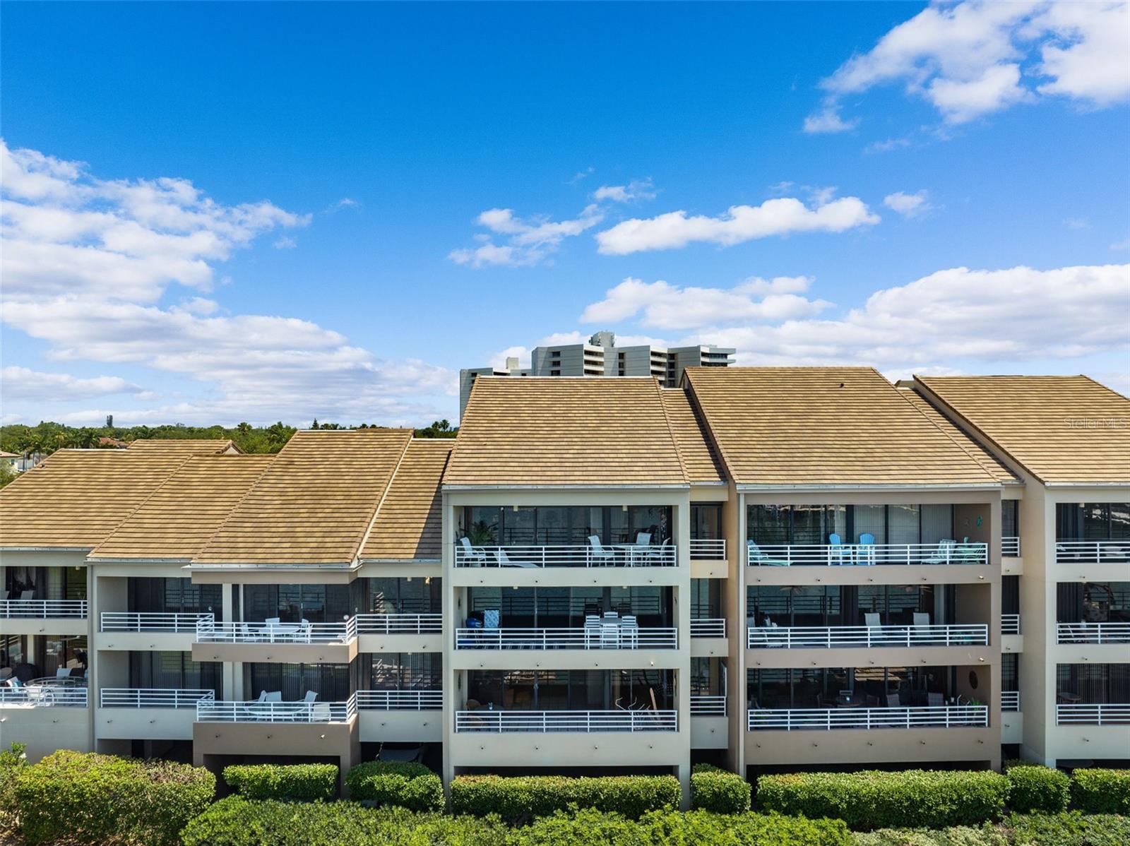 2775 Kipps Colony Dr S #305, Gulfport, FL 33707