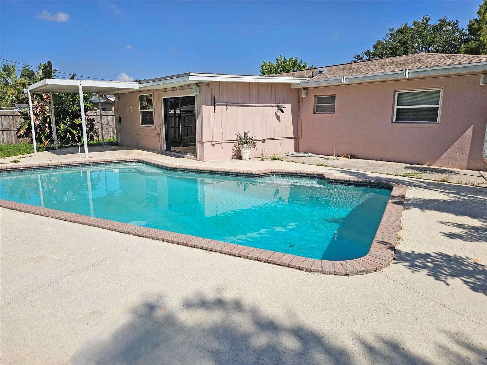 5360 25th Ave N, St Petersburg, FL 33710