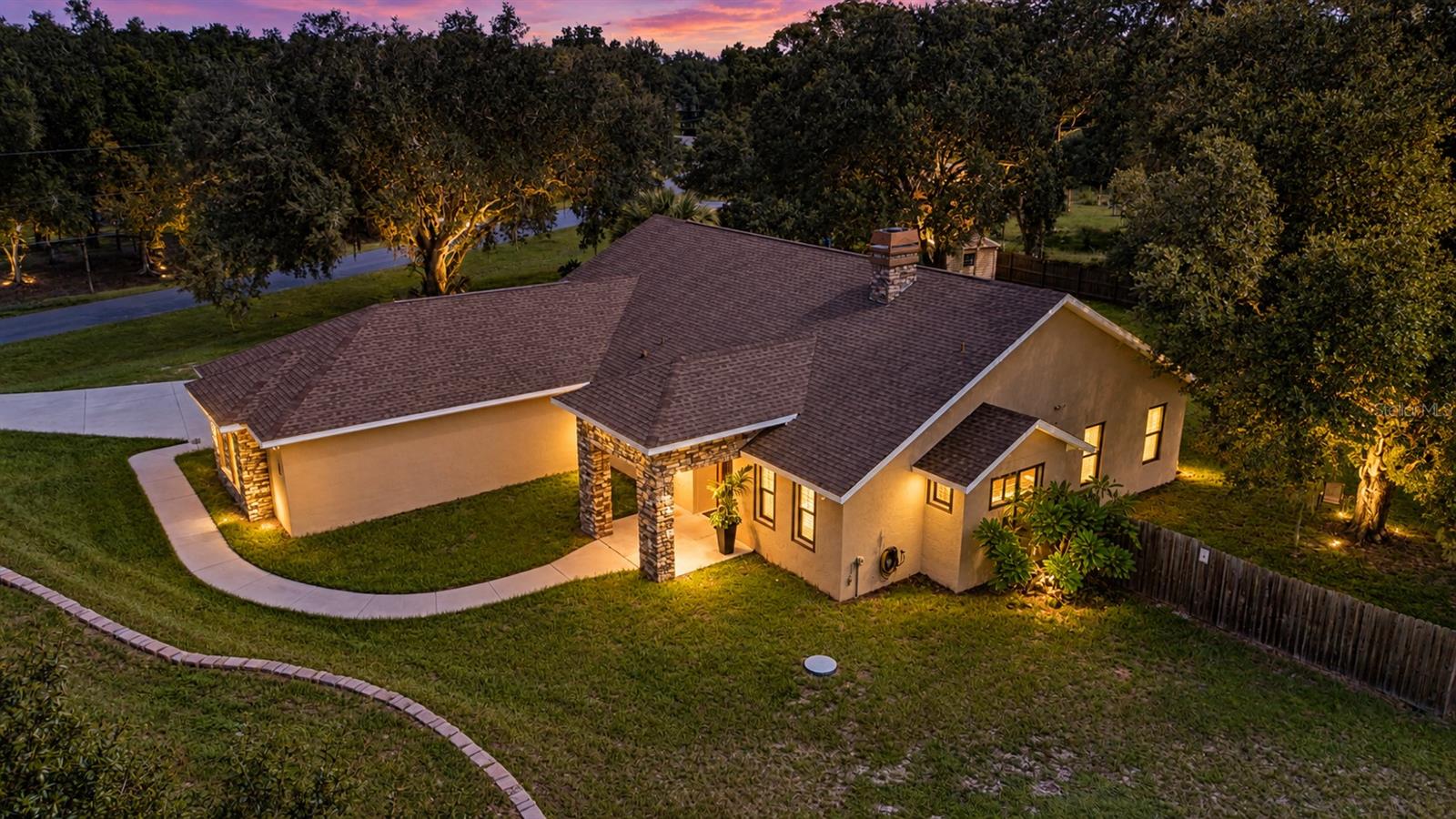 1605 Butch Cassidy Trl, Wimauma, FL 33598