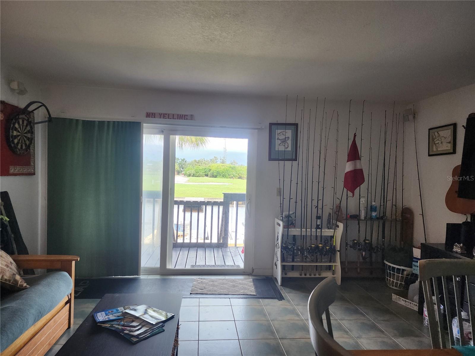 200 Meres Blvd #19, Tarpon Springs, FL 34689