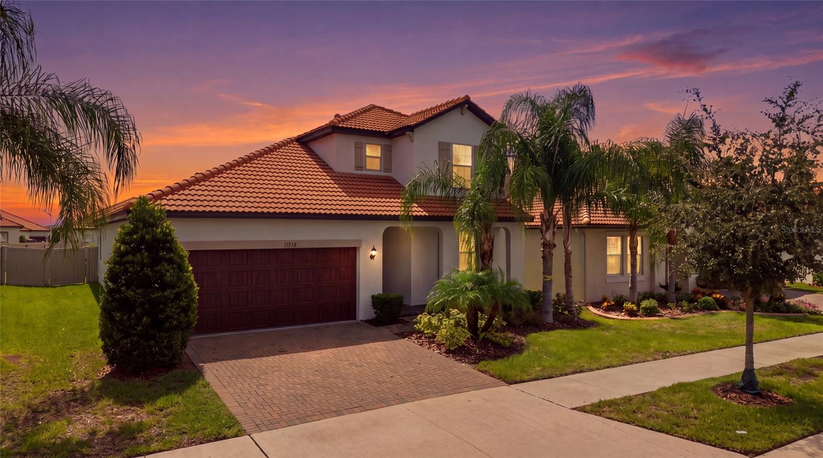17218 Star Banks St, Wimauma, FL 33598