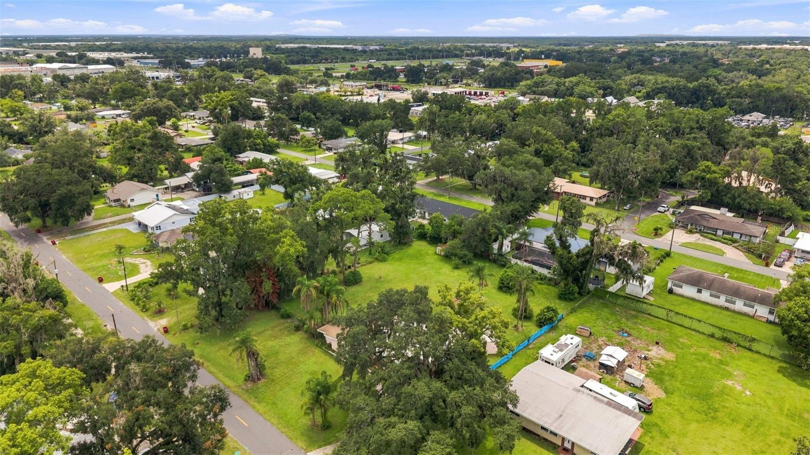 1311 E Tomlin St, Plant City, FL 33563