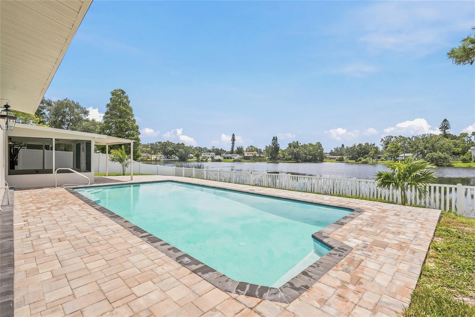1494 85th Ave N, St Petersburg, FL 33702