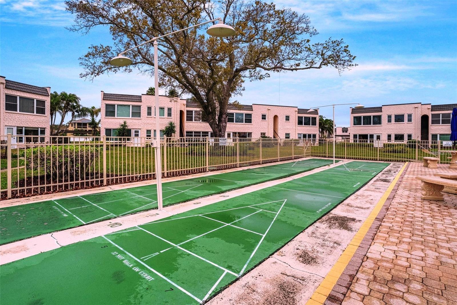 112 Elmwood Cir #112, Seminole, FL 33777