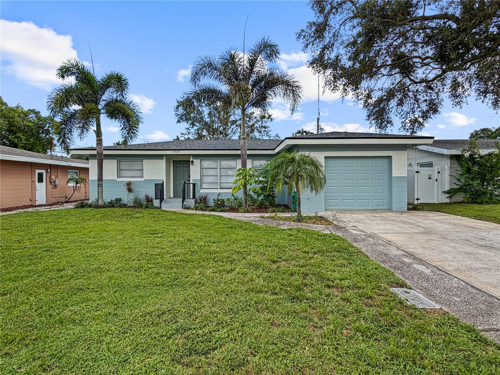 12614 81st Ave, Seminole, FL 33776