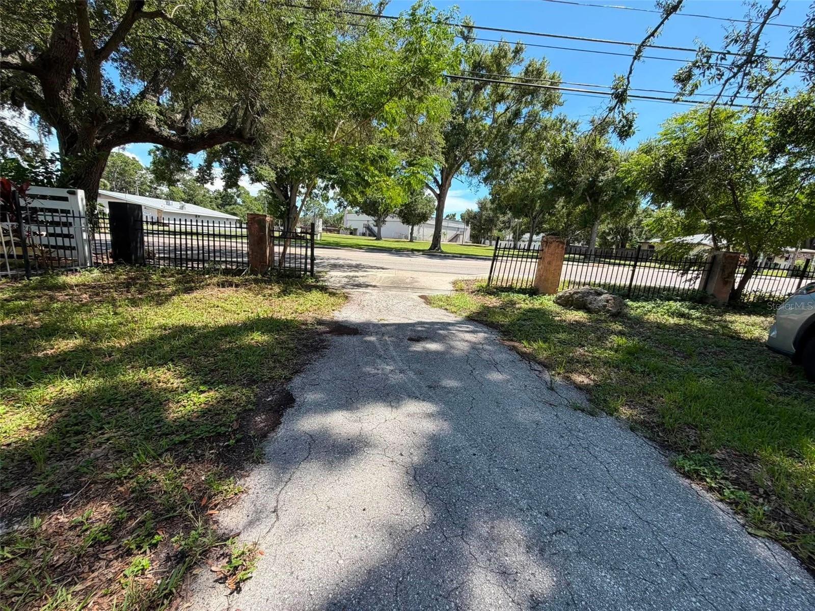 4365 78th Ave N, Pinellas Park, FL 33781