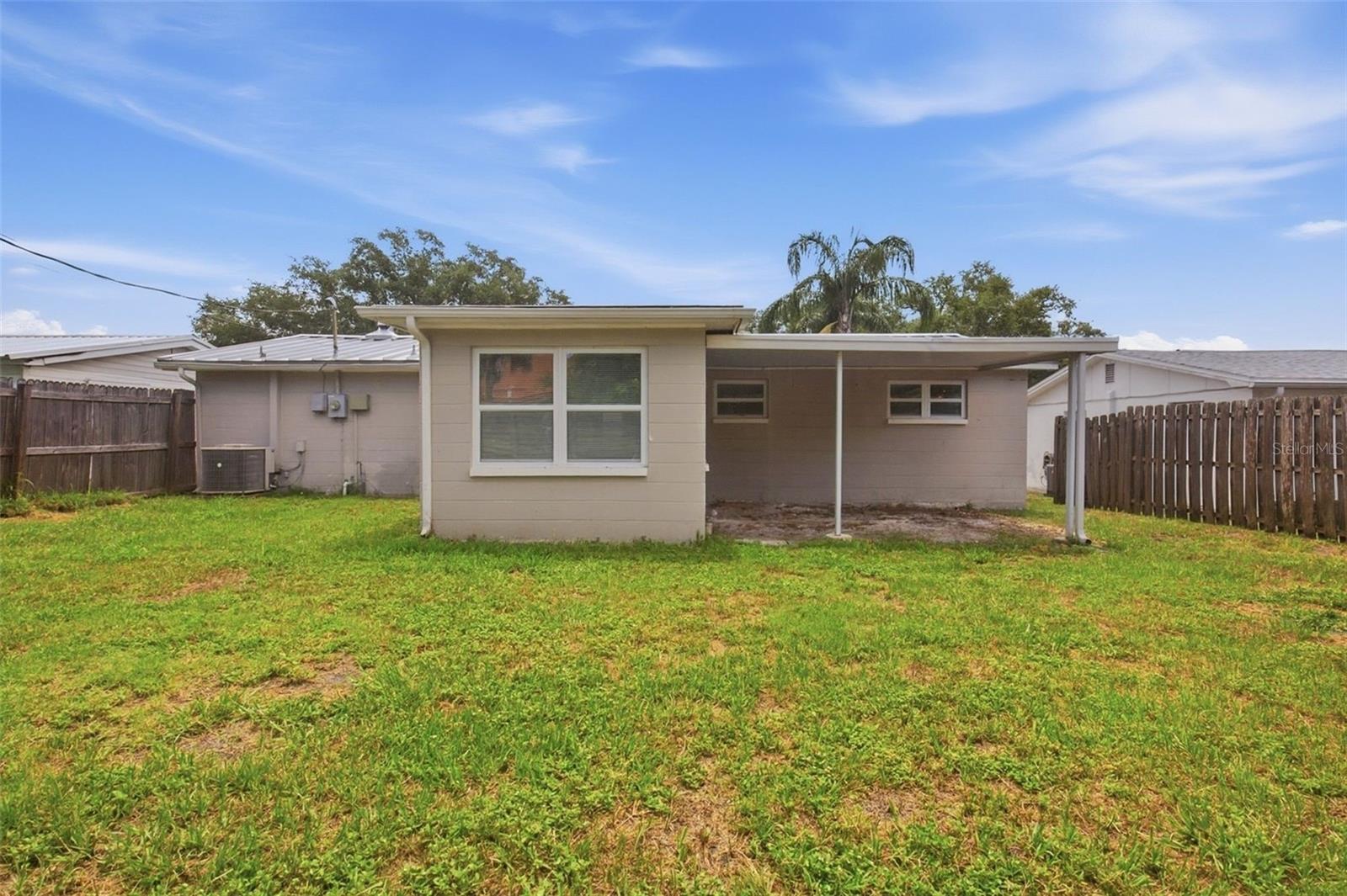 3319 Cantrell St, Holiday, FL 34690