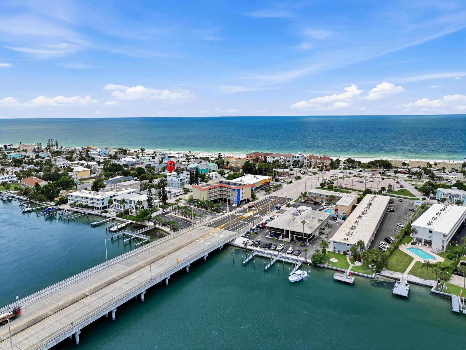 120 93rd Ave, Treasure Island, FL 33706