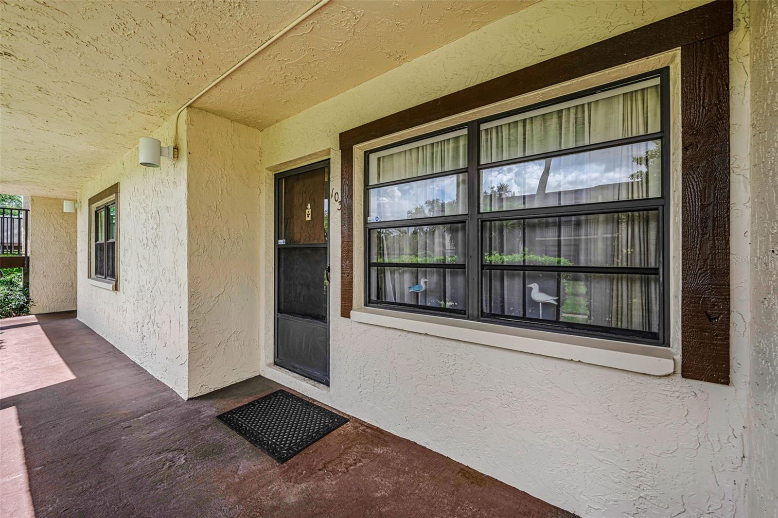 2400 Winding Creek Blvd #17-103, Clearwater, FL 33761
