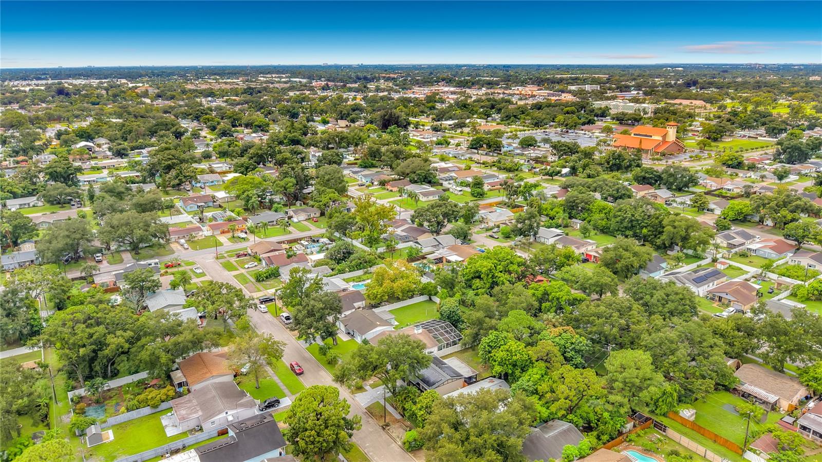 8320 43rd Way N, Pinellas Park, FL 33781