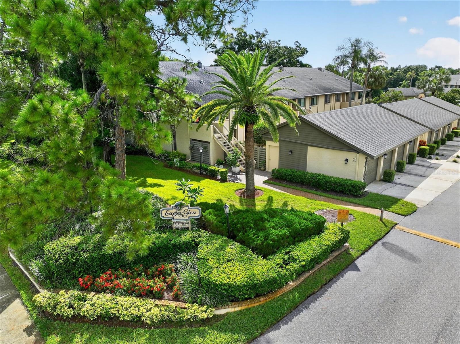 3167 Landmark Dr #821, Clearwater, FL 33761