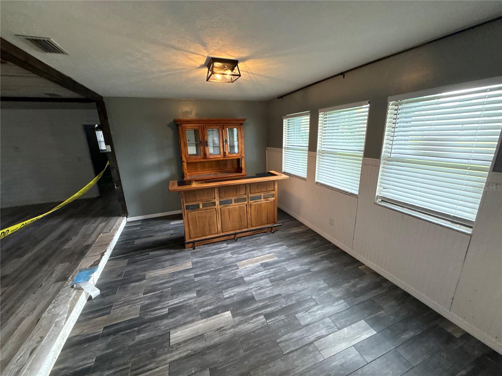 1806 N Waterman Dr, Valrico, FL 33594
