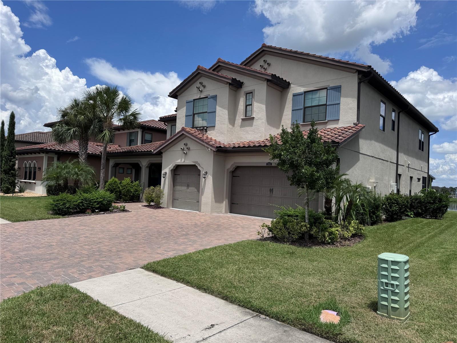 28661 Picana Ln, Wesley Chapel, FL 33543