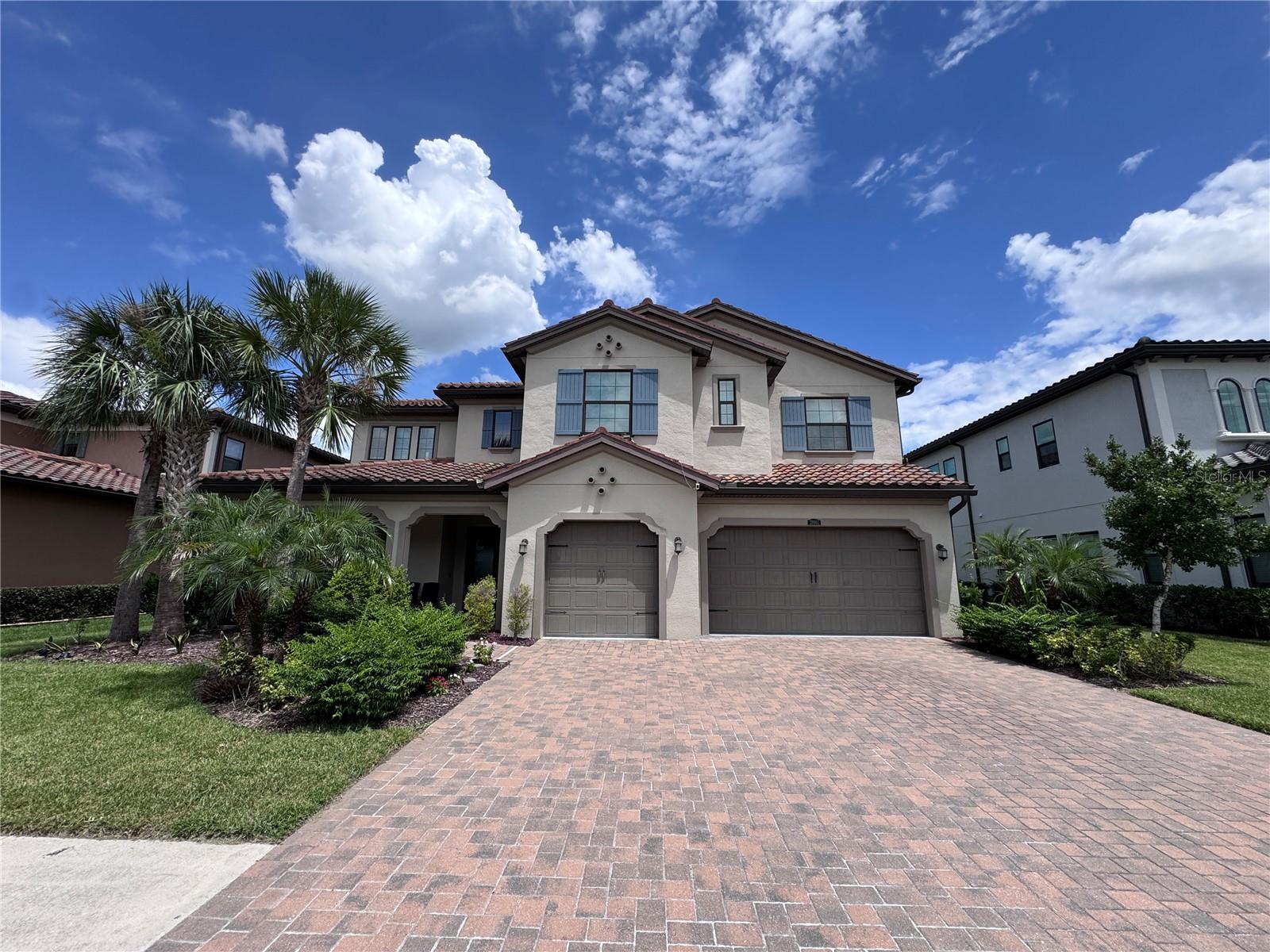 28661 Picana Ln, Wesley Chapel, FL 33543