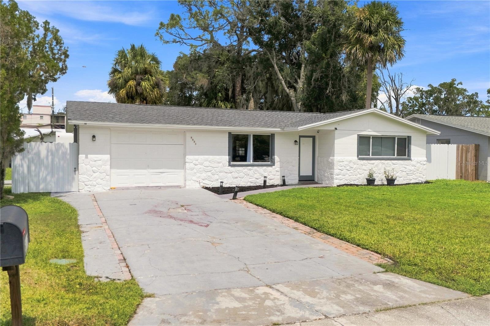 5531 Quist Dr, Port Richey, FL 34668