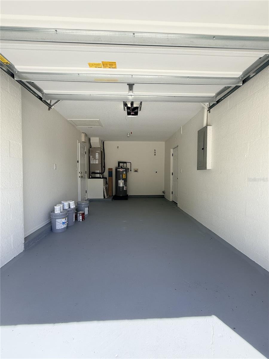 1013 6th St E, Bradenton, FL 34208