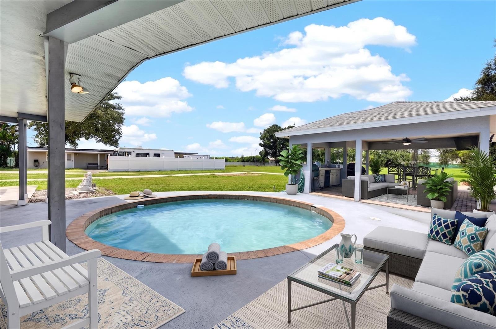 7621 75th Ave N, Pinellas Park, FL 33781