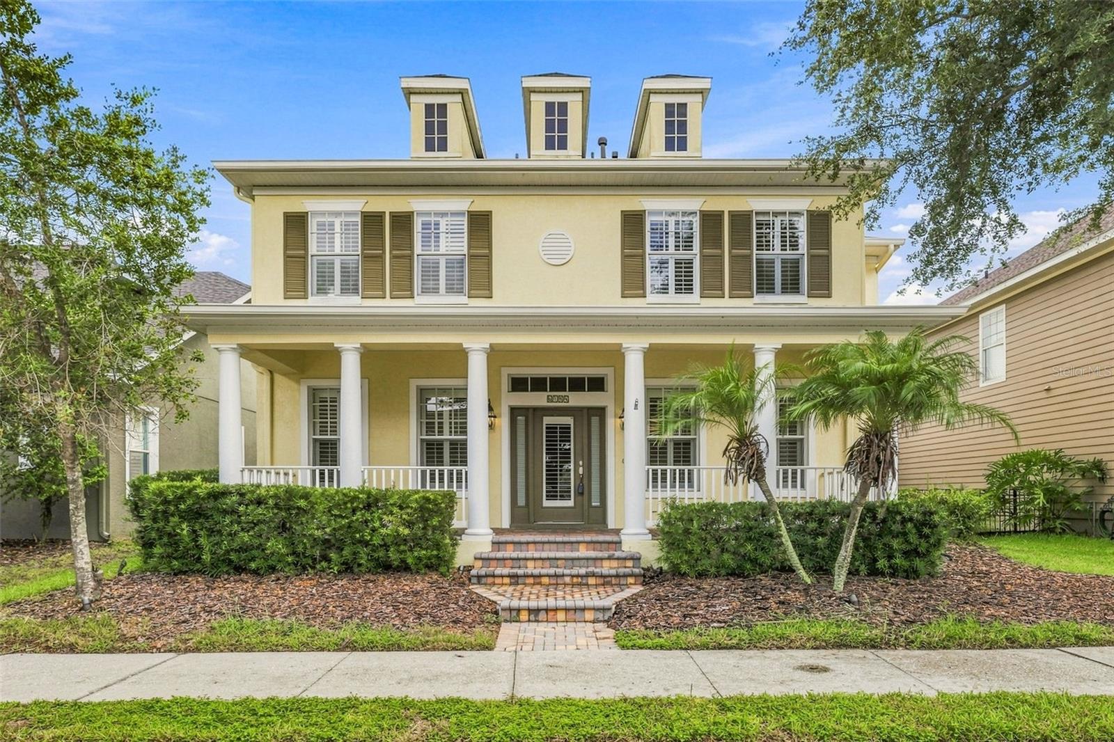 6104 Parkset Dr, Lithia, FL 33547