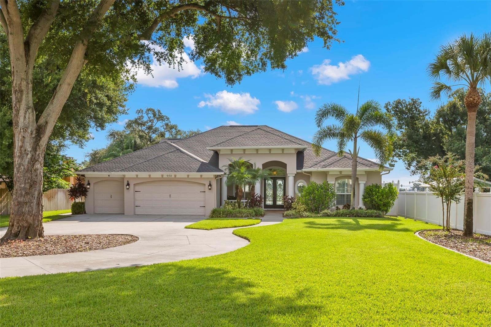 950 14th Ave S, Safety Harbor, FL 34695
