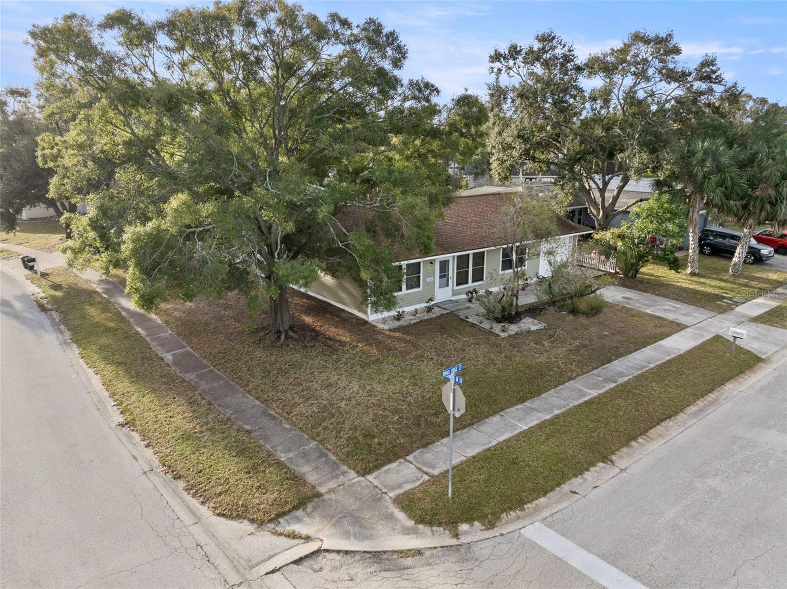 6500 Briar Ridge Ct N, Pinellas Park, FL 33782