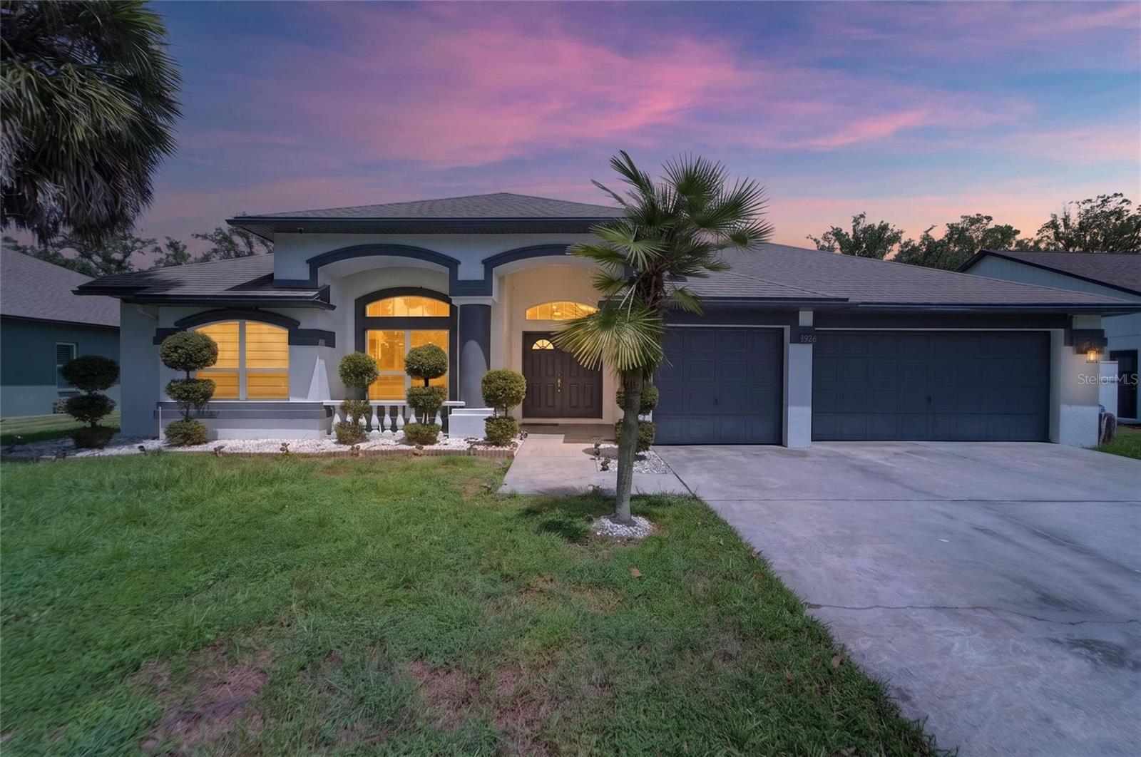 3926 Northridge Dr, Valrico, FL 33596