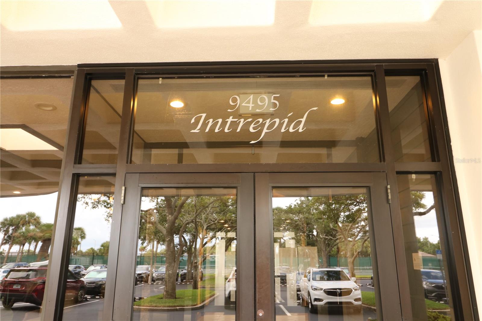 9495 Blind Pass Rd #504, St Pete Beach, FL 33706