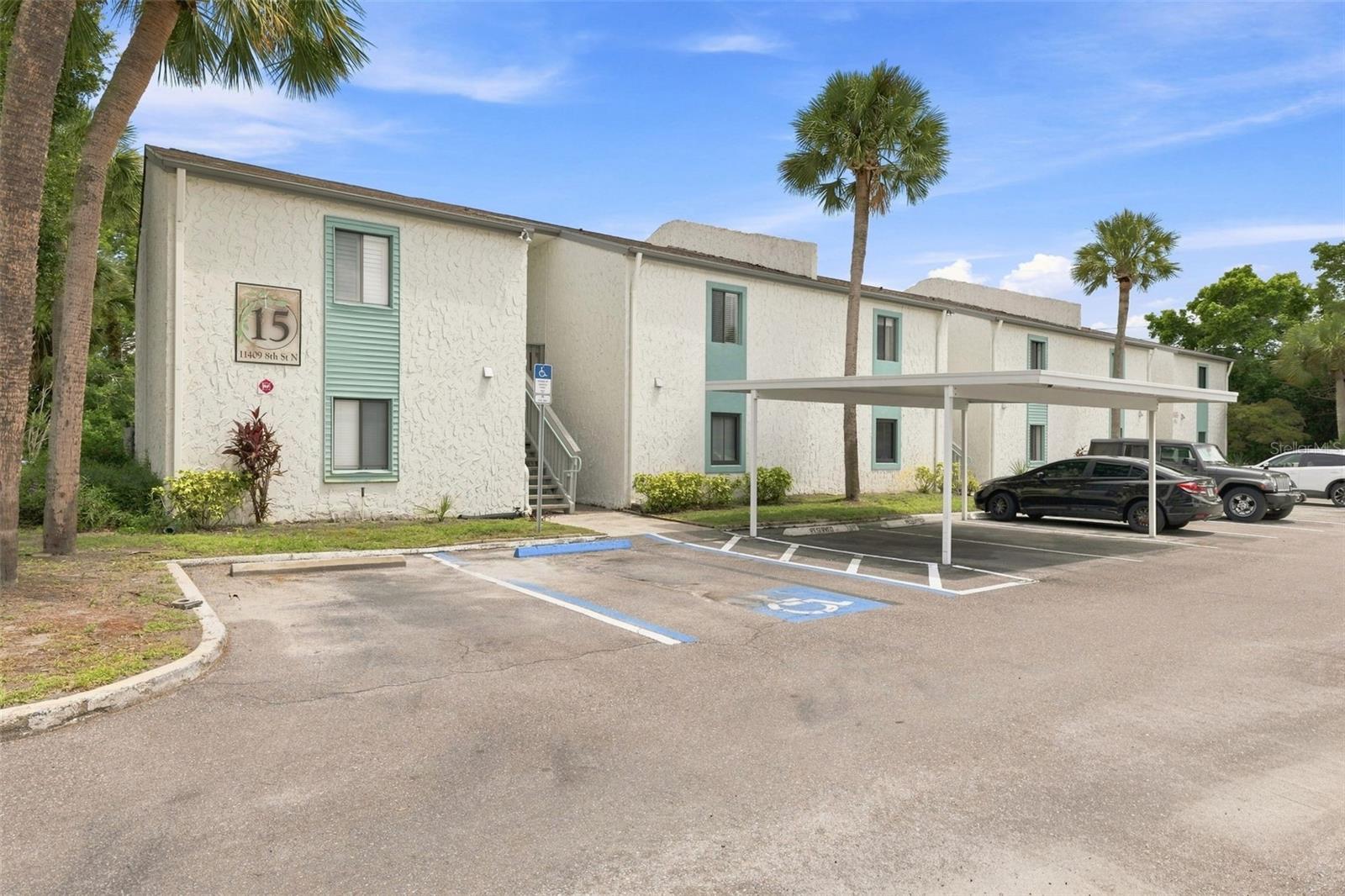 11409 8th St N #1504, St Petersburg, FL 33716