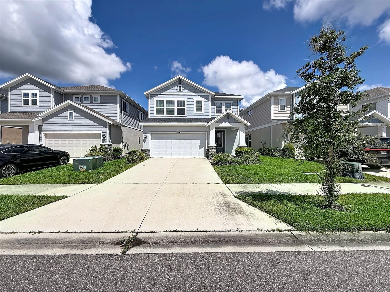 28591 Cozy Creek Dr, Wesley Chapel, FL 33543