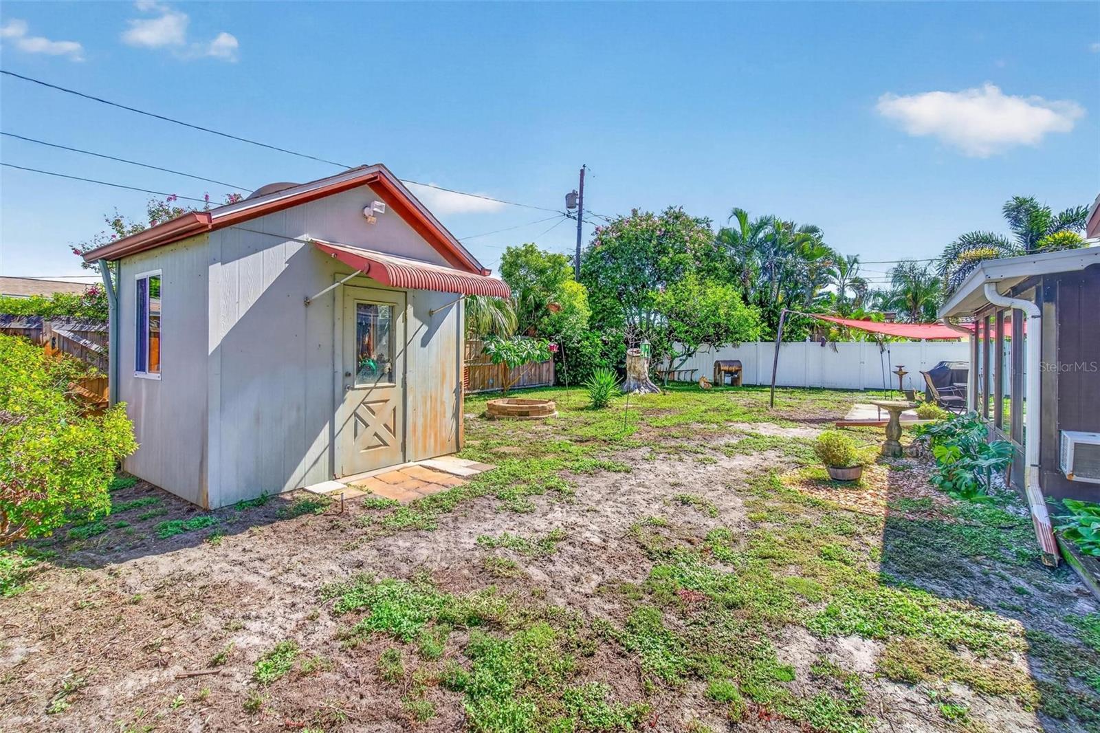 6069 27th Ave N, St Petersburg, FL 33710