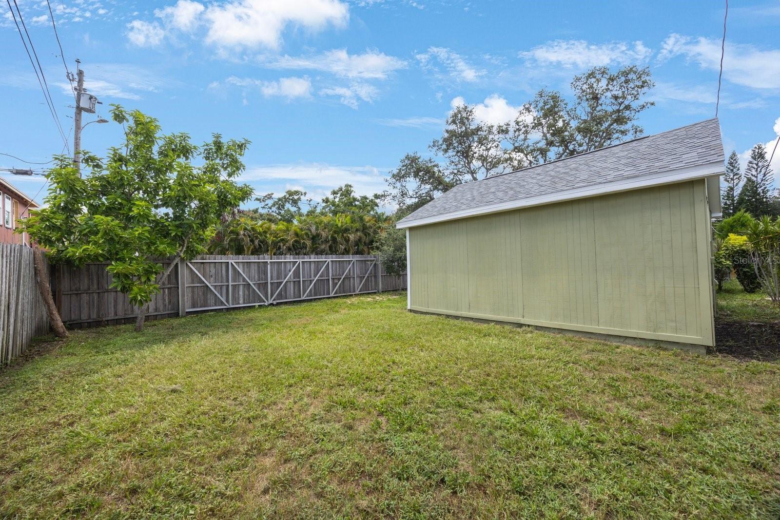 1160 36th Ave N, St Petersburg, FL 33704