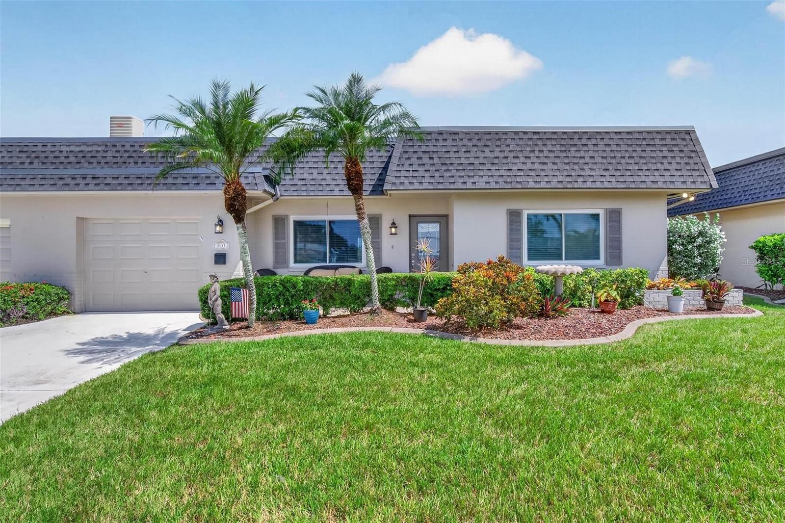 9133 Pinehurst Dr #6R, Seminole, FL 33777
