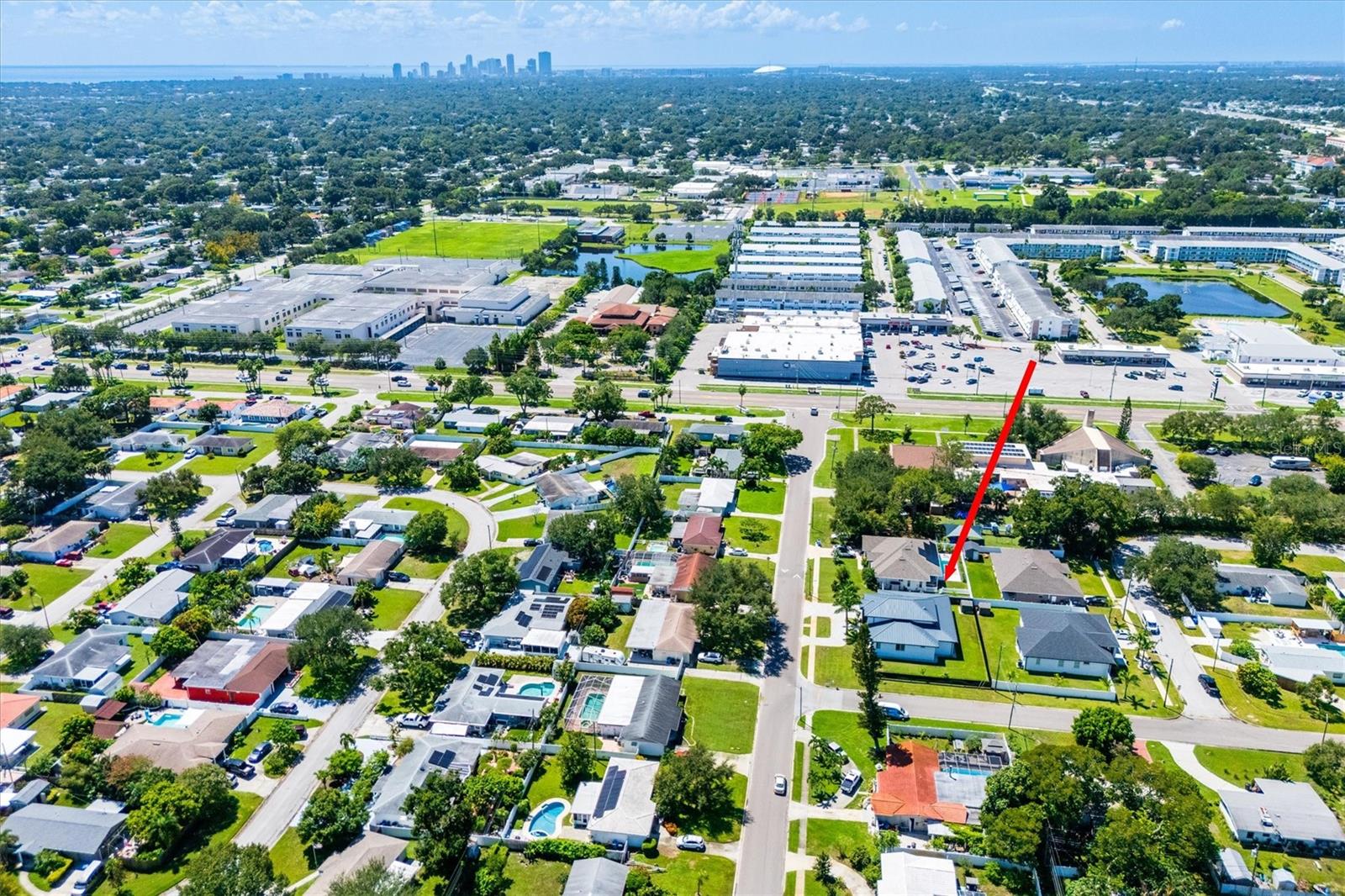 6396 18th St N, St Petersburg, FL 33702