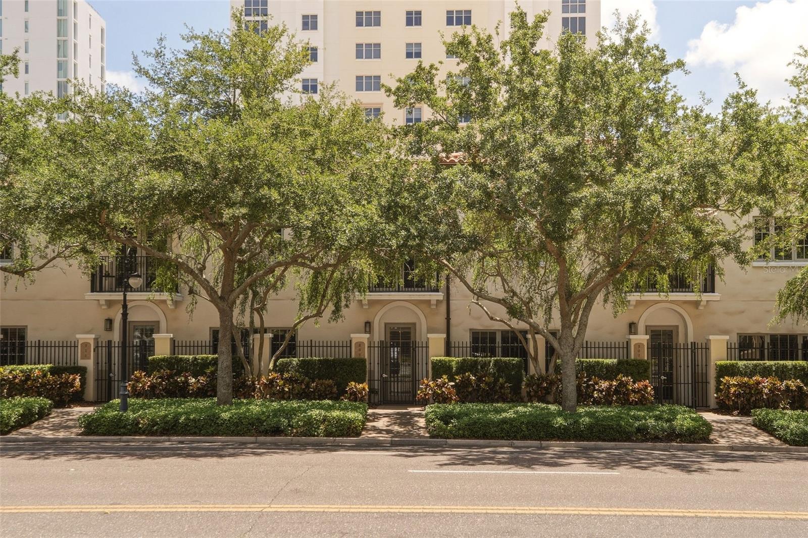 300 Beach Dr NE #309, St Petersburg, FL 33701