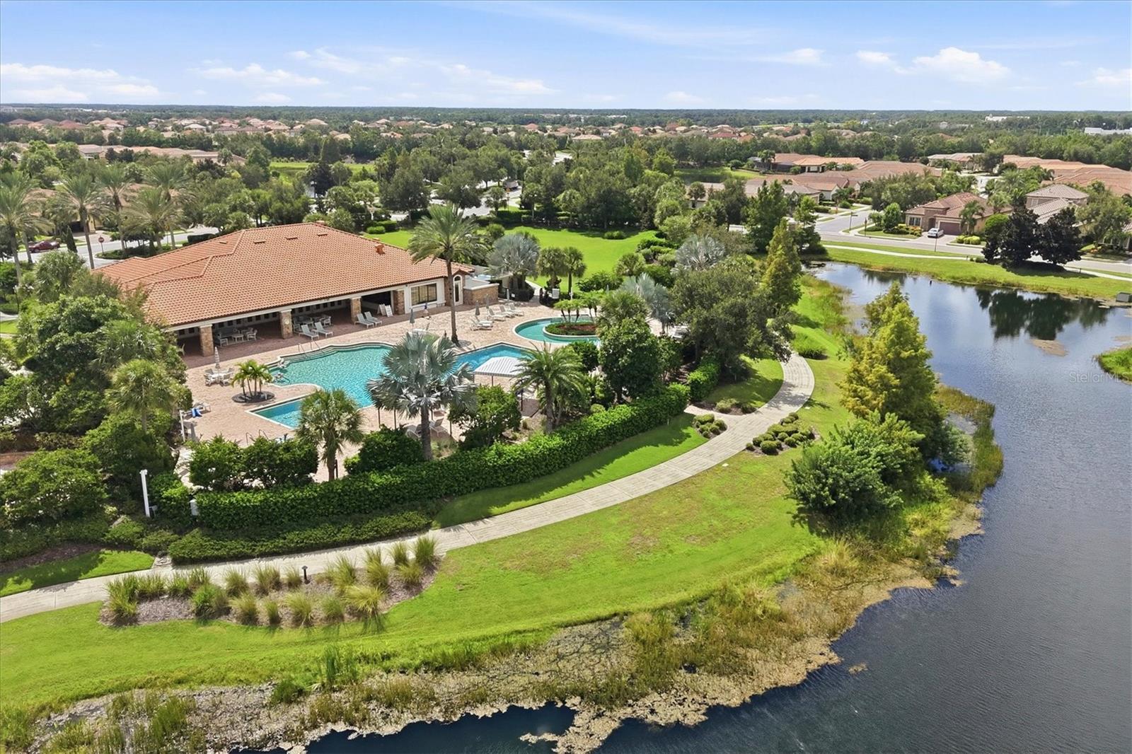 5214 Castello Ln, Bradenton, FL 34211
