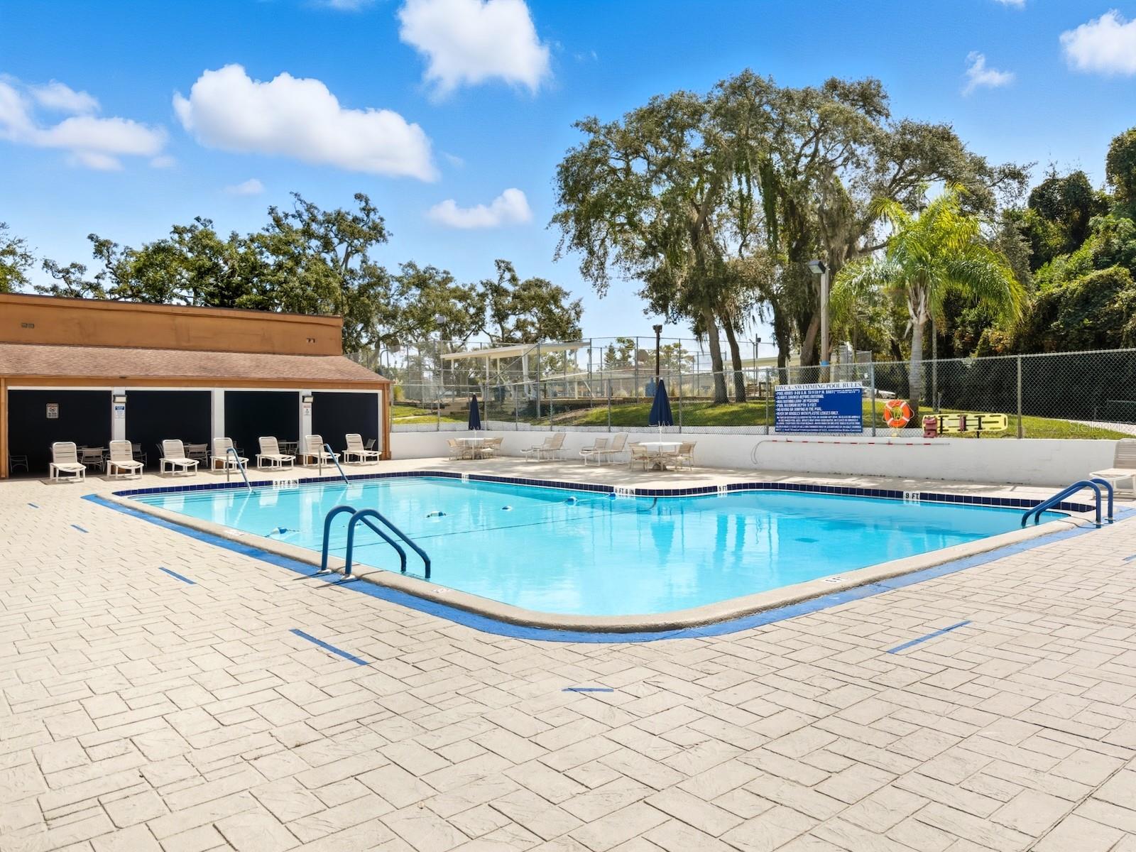 7806 Doral Dr, Hudson, FL 34667