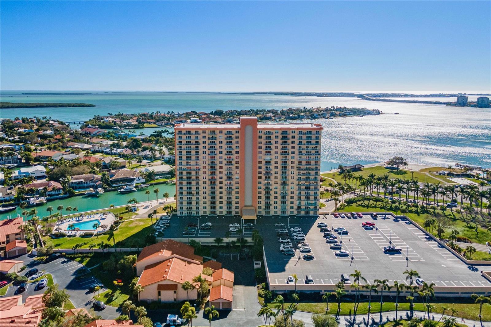 4900 Brittany Dr S #1512, St Petersburg, FL 33715