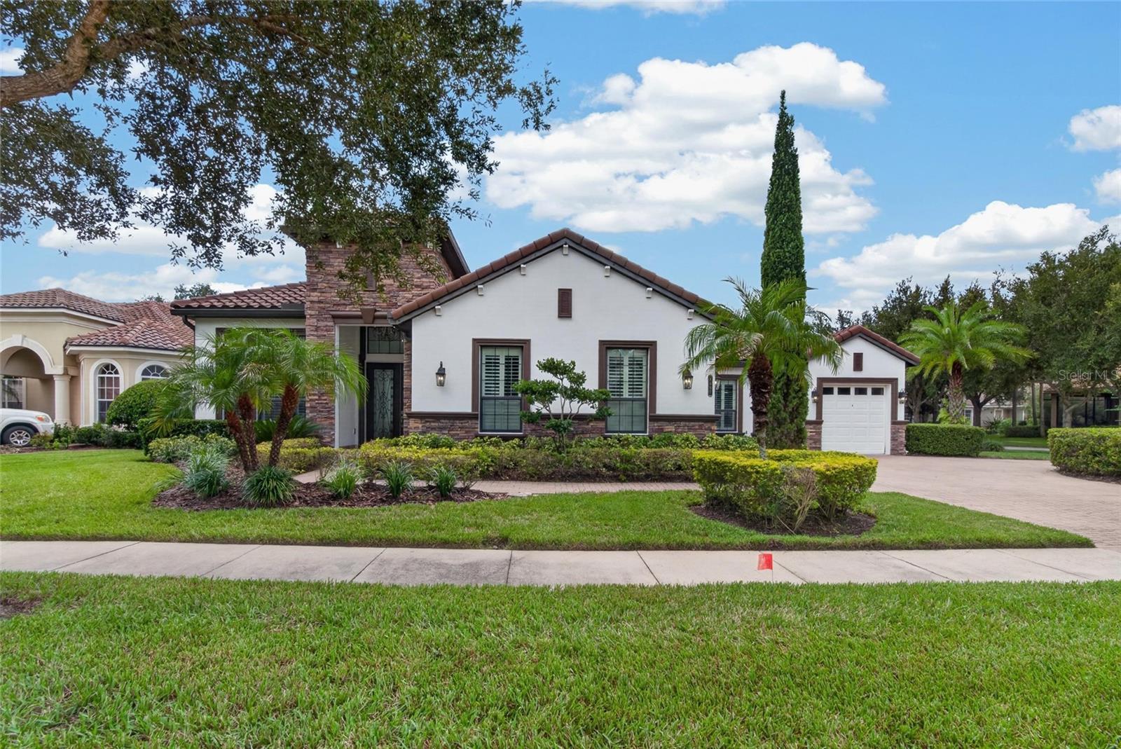 8467 Dunham Station Dr, Tampa, FL 33647