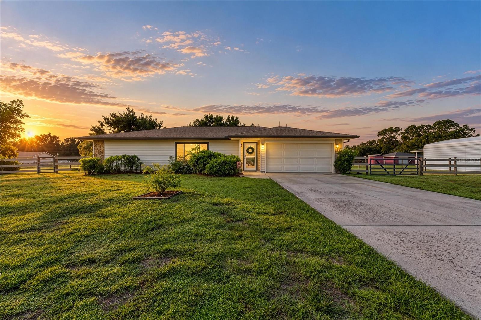 22230 26th Ave E, Bradenton, FL 34211