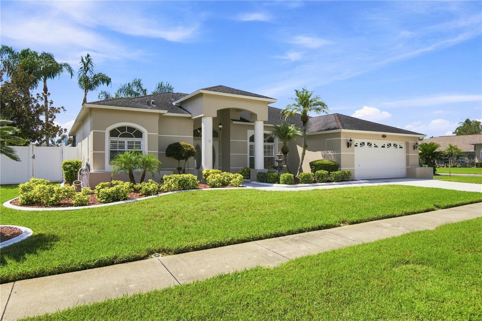 8704 Cypress Lakes Blvd, New Port Richey, FL 34653